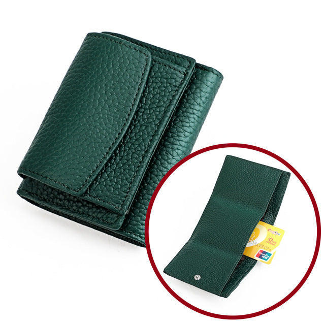 PetiteGuard™ - Elegant RFID-Protected Wallet for a Peace of Mind